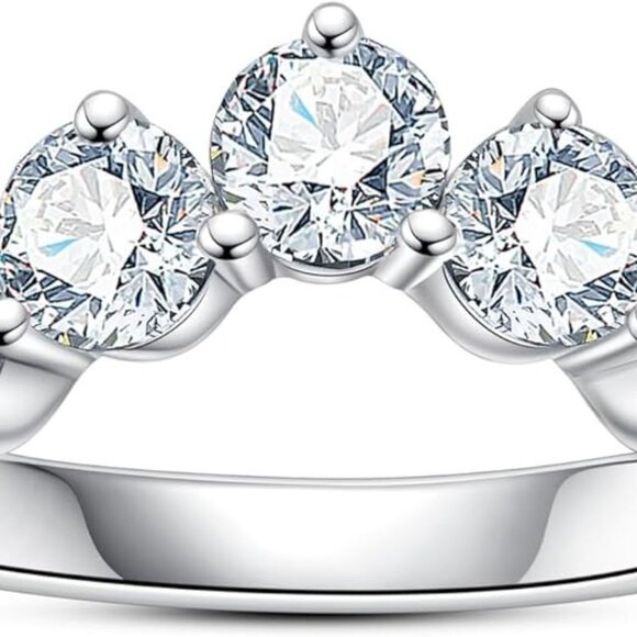 Round Cut 1.5CTTW Moissanite D Color VVS1 w/ 5-6 Stones Ring